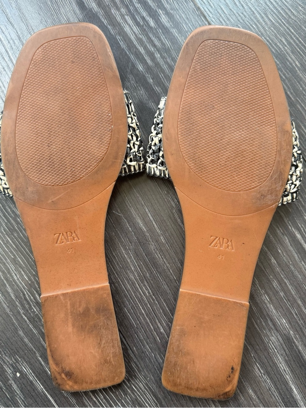 Zara Woven Black & White Slide Sandals: Size 41 - Picture 3 of 4